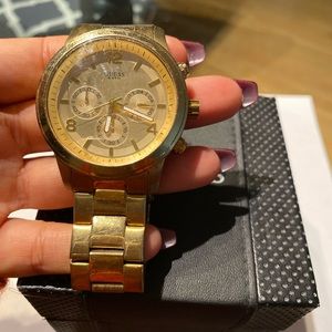 Guess watch